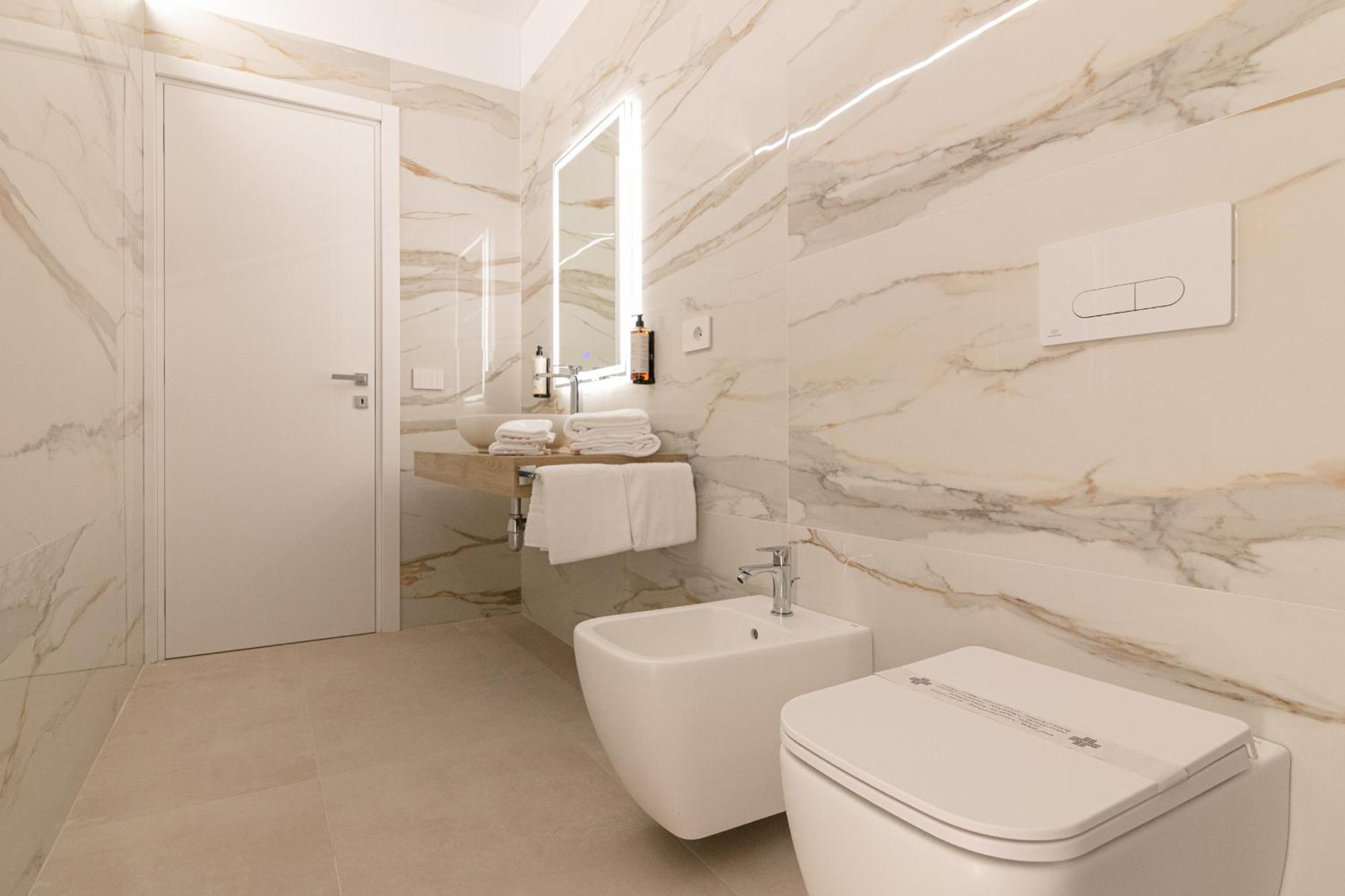 King'S Rooms Termoli Exterior photo