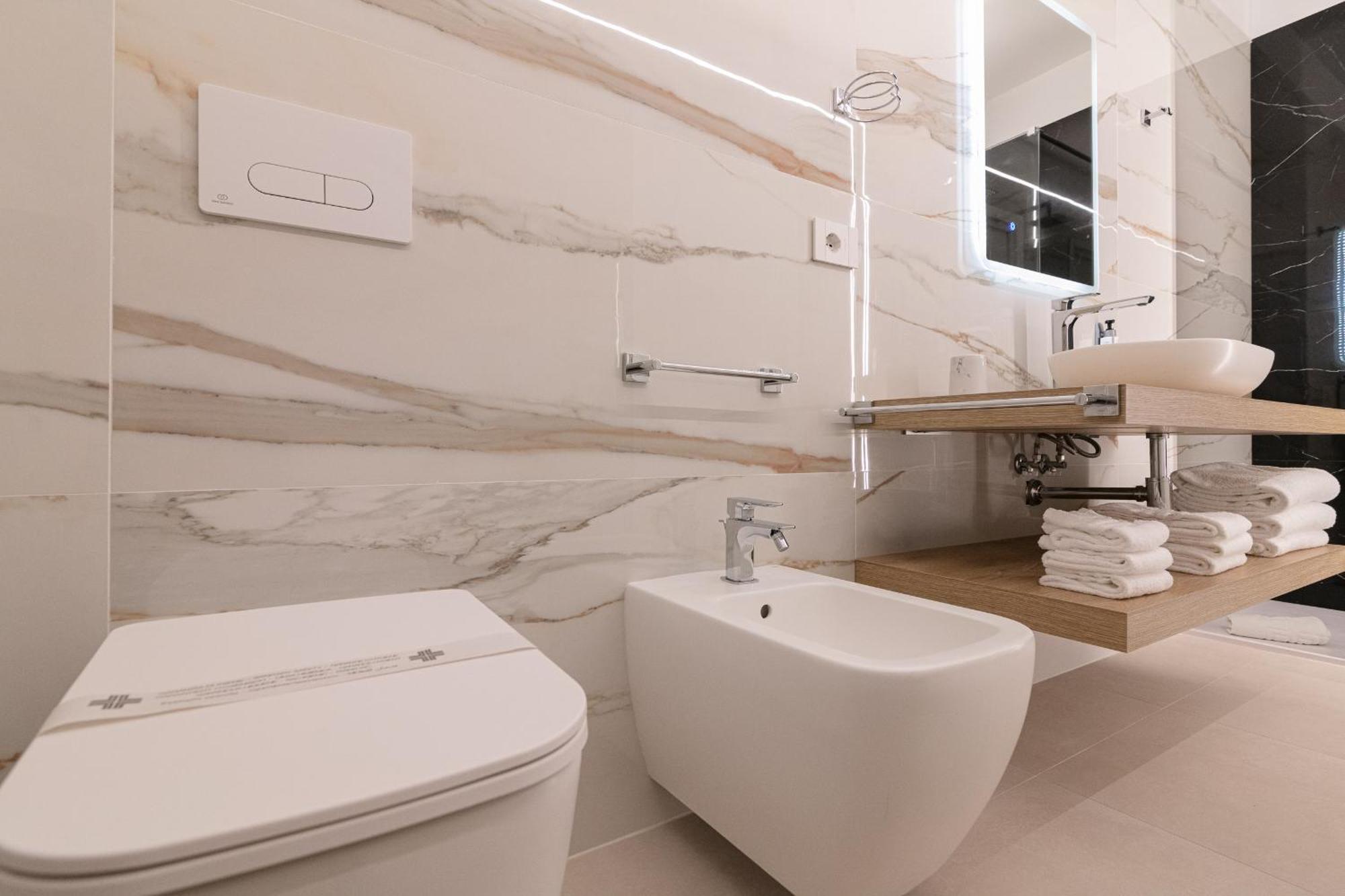 King'S Rooms Termoli Exterior photo