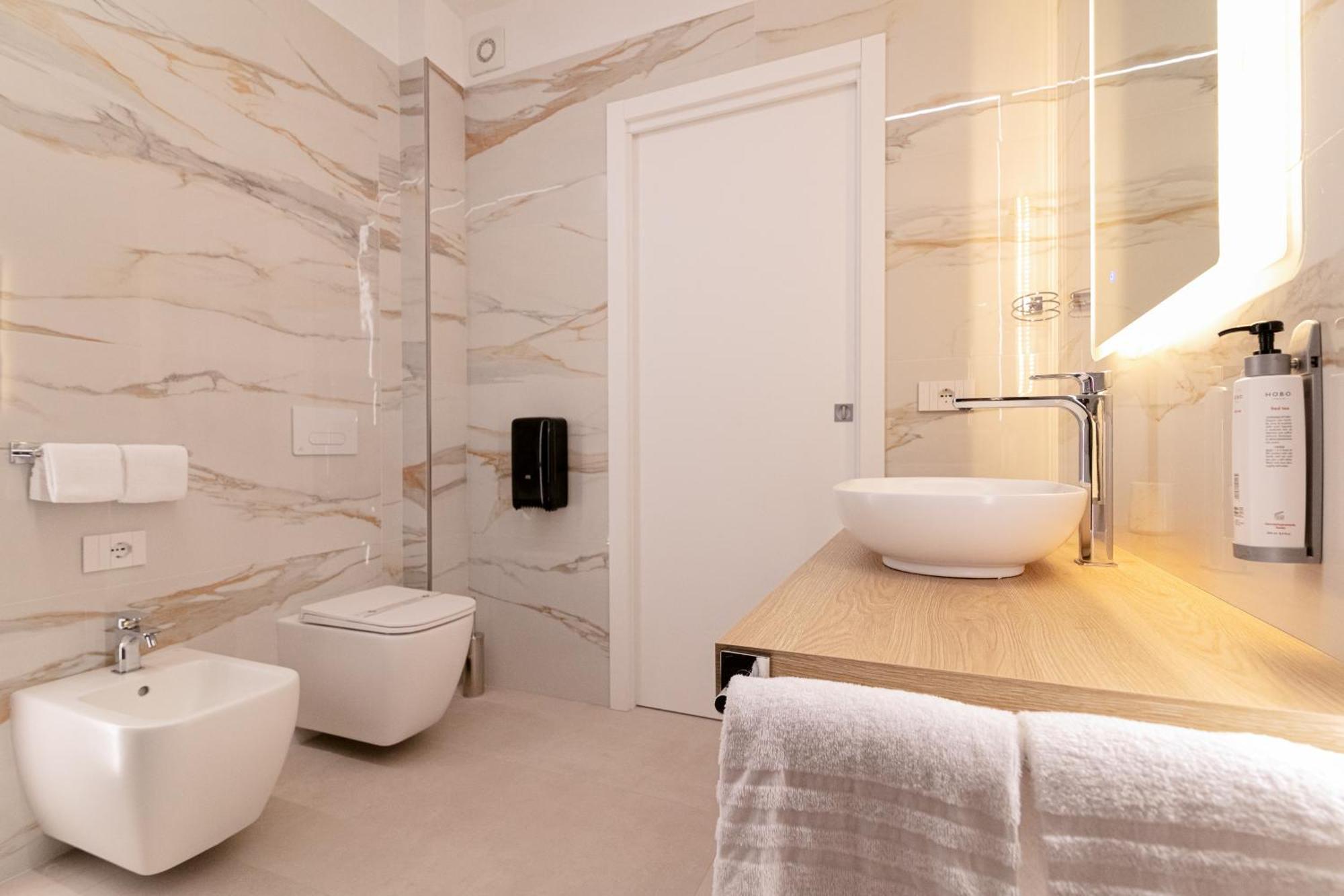 King'S Rooms Termoli Exterior photo